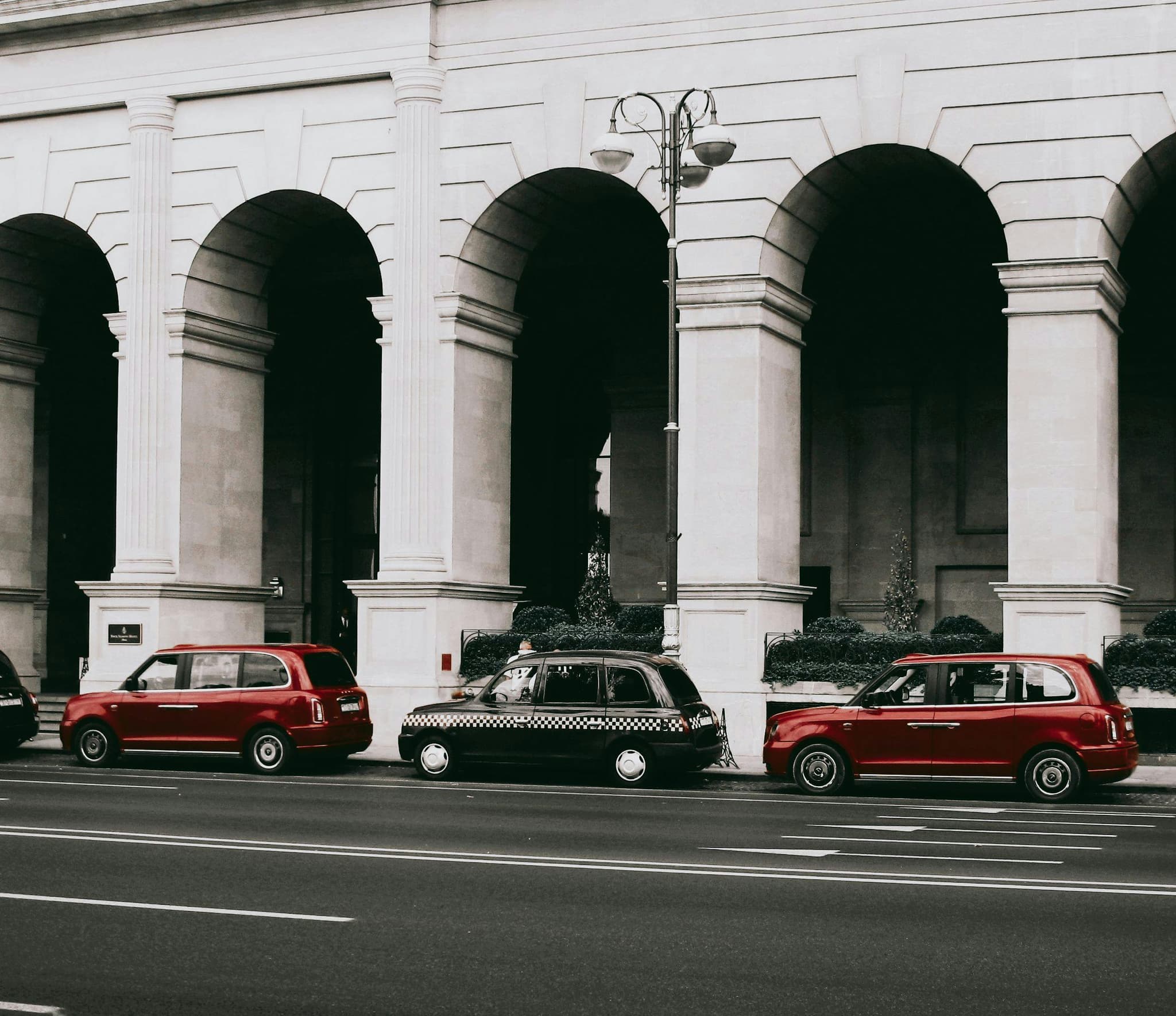 Gemini Cars – Reliable and Professional Taxi Services You Can Trust
